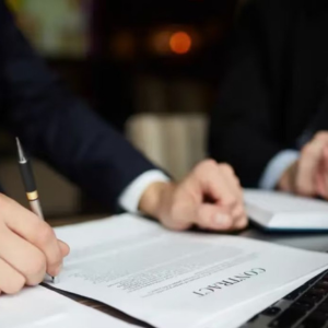 صياغة العقود